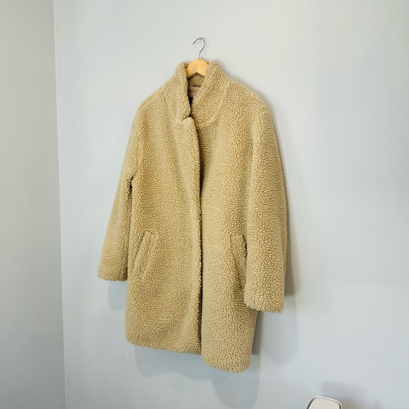 H&M Teddy Coat - Picture 3 of 14